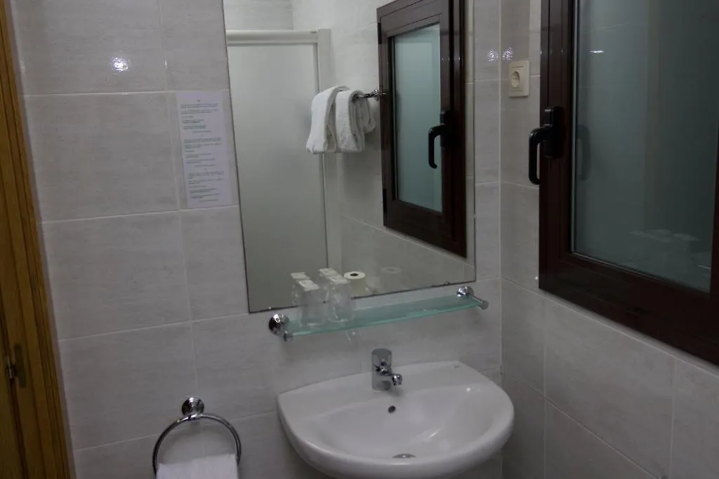 Hostal La Terrassa Guest house