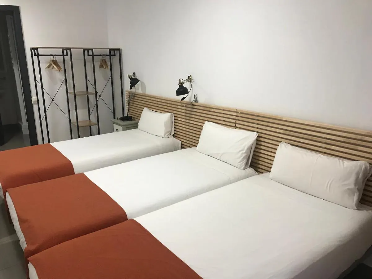 Hostal La Terrassa バルセロナ 0*,