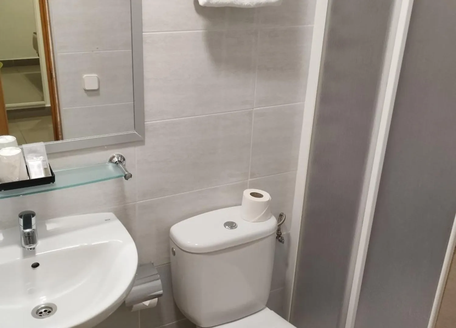 Hostal La Terrassa Barcellona Affittacamere