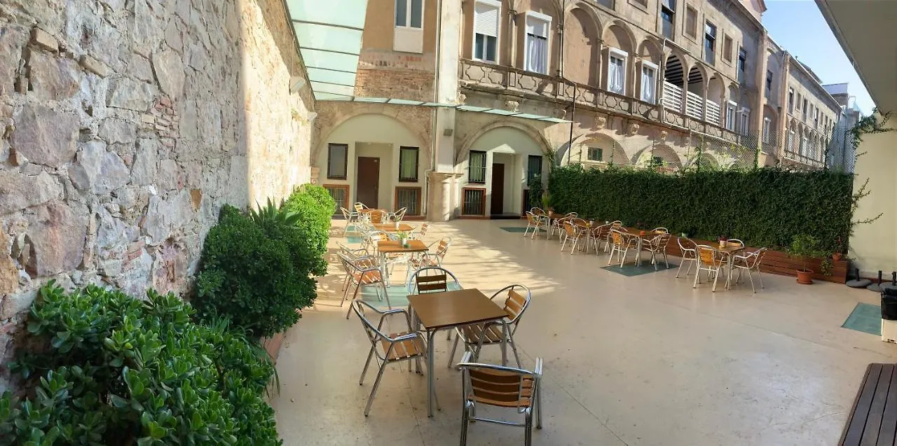 ゲストハウス Hostal La Terrassa バルセロナ